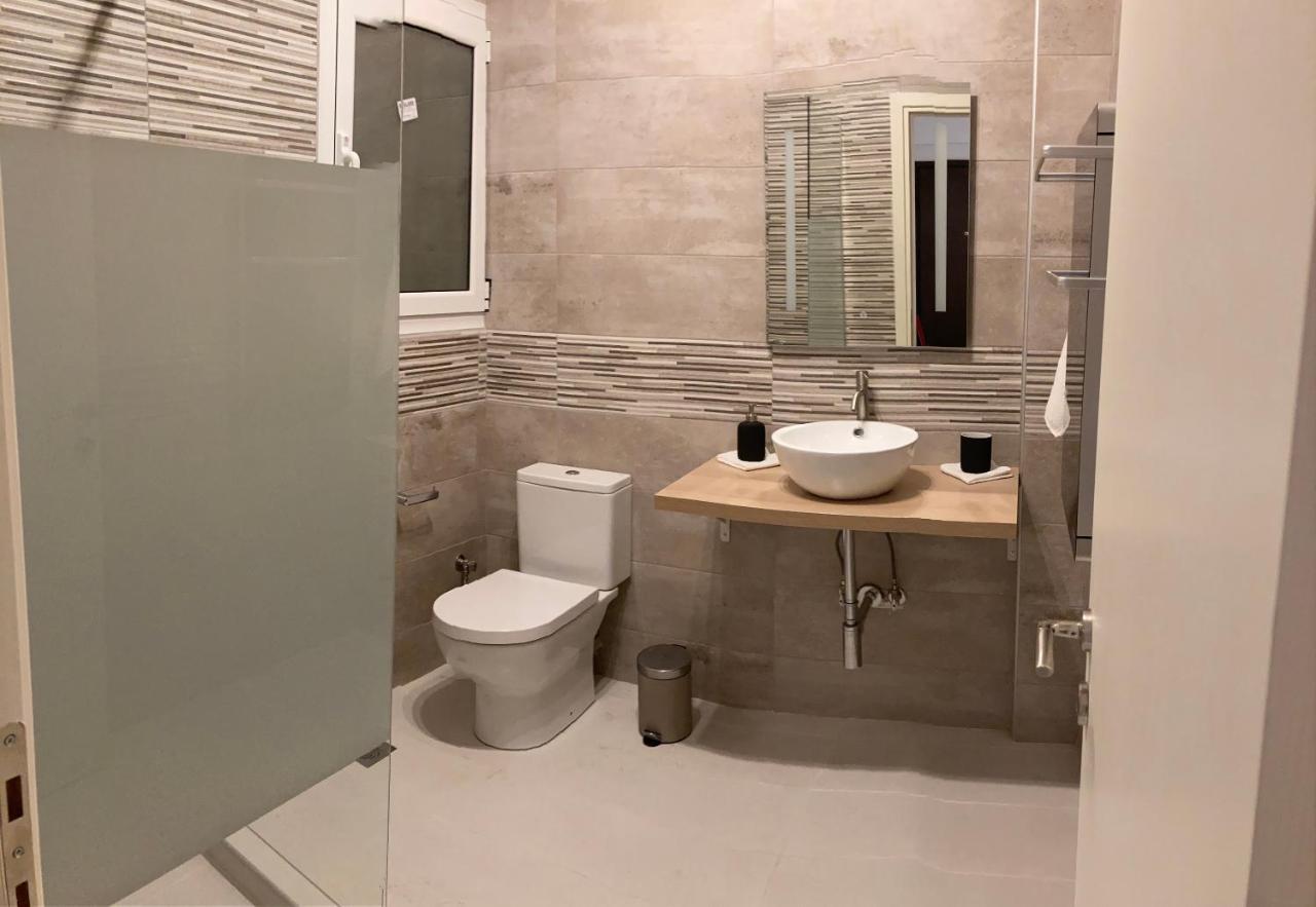 Acropolis Casa Historical Centre Top Floor Luxury Suite 150 Meters To Metro เอเธนส์ ภายนอก รูปภาพ